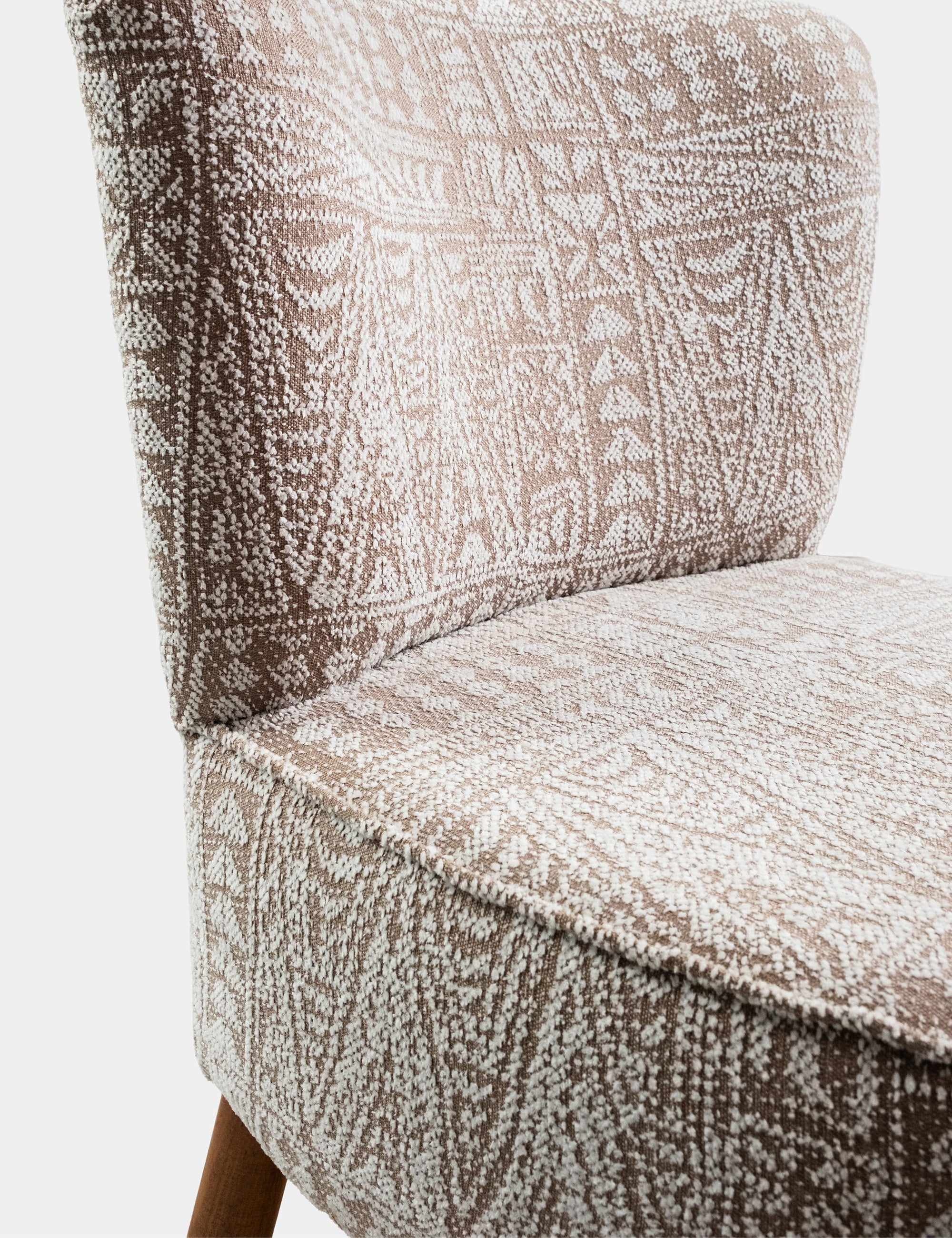 Mythology Etnik Berjer