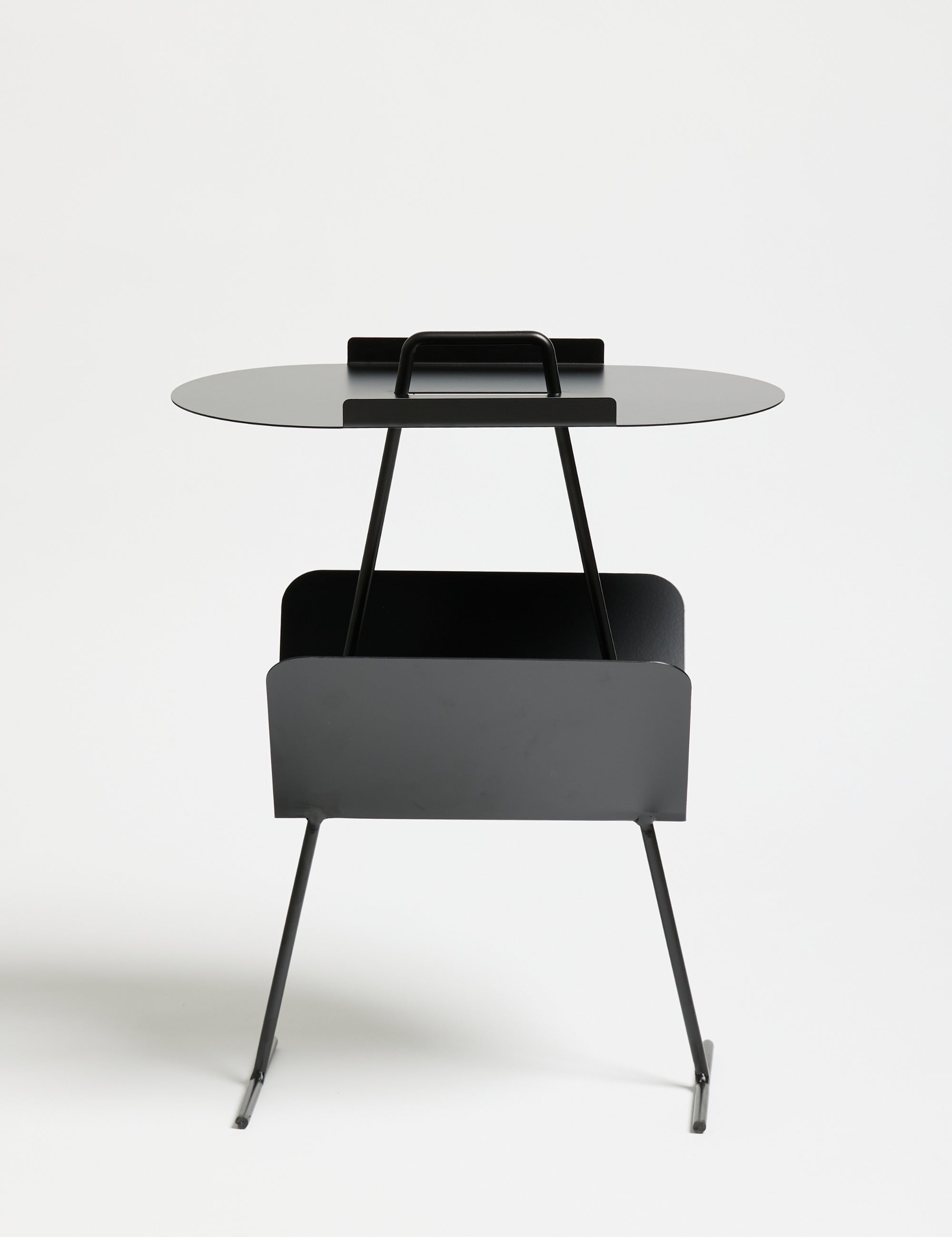 Goddy Gazetelikli Yan Sehpa - Siyah