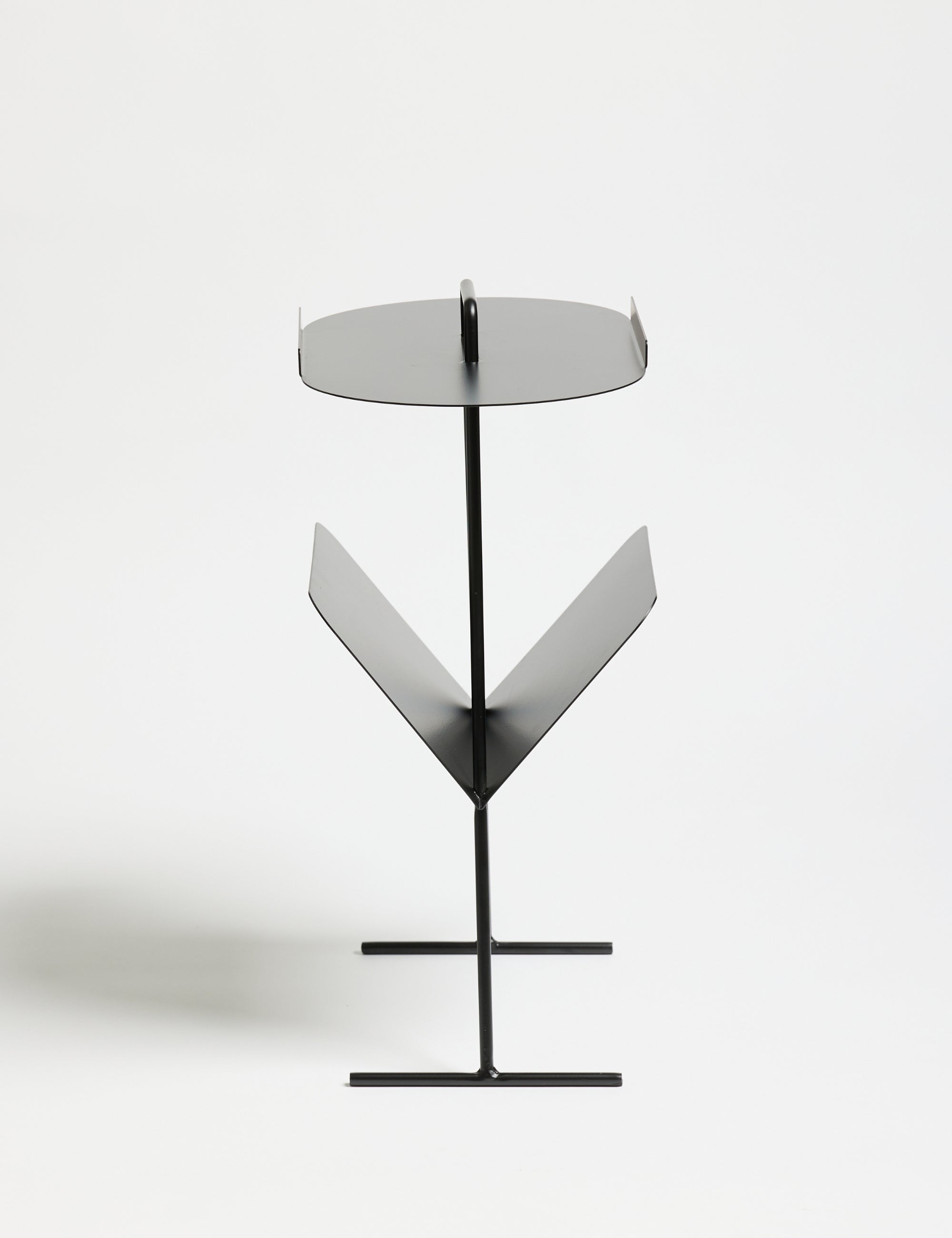 Goddy Gazetelikli Yan Sehpa - Siyah