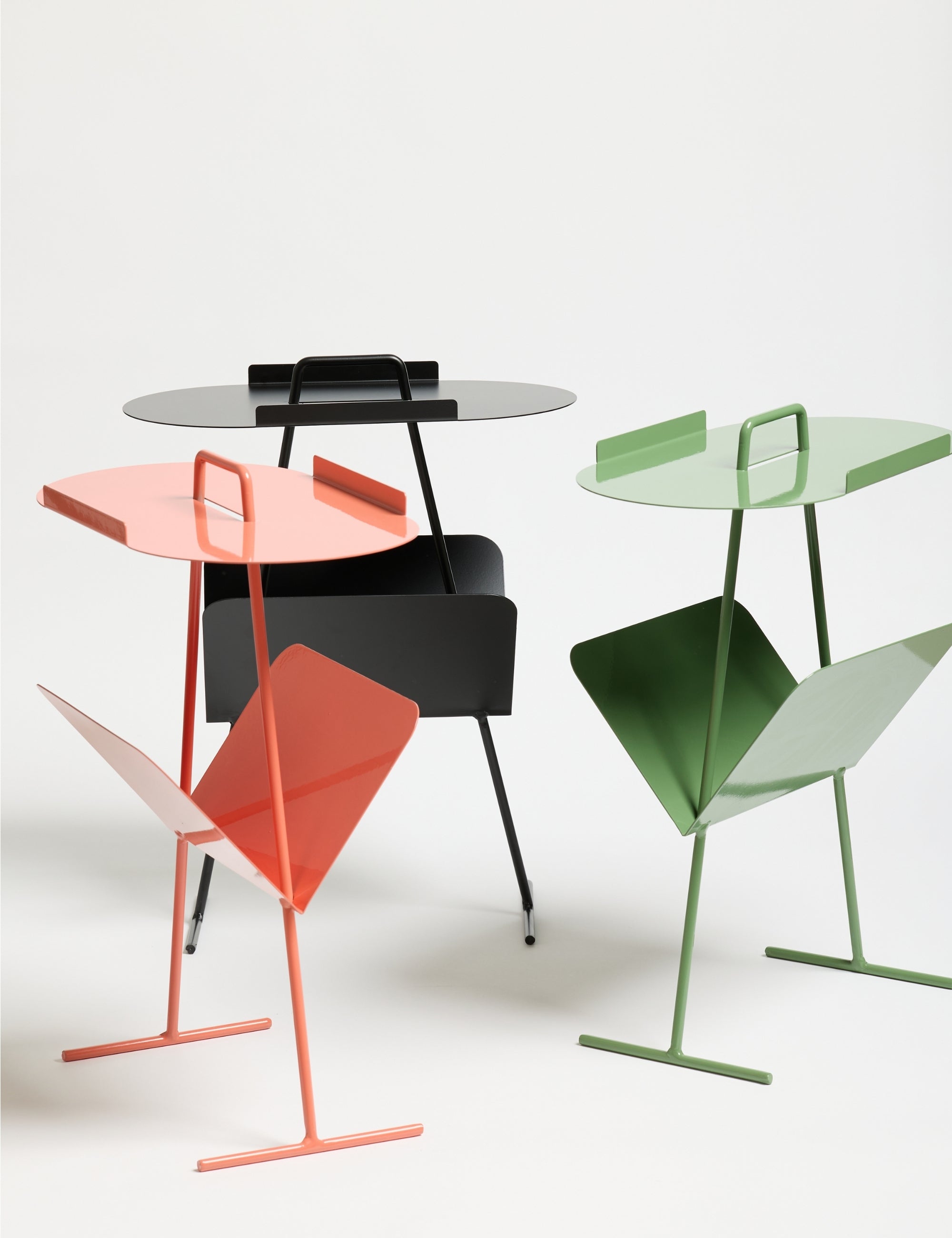 Goddy Gazetelikli Yan Sehpa - Siyah