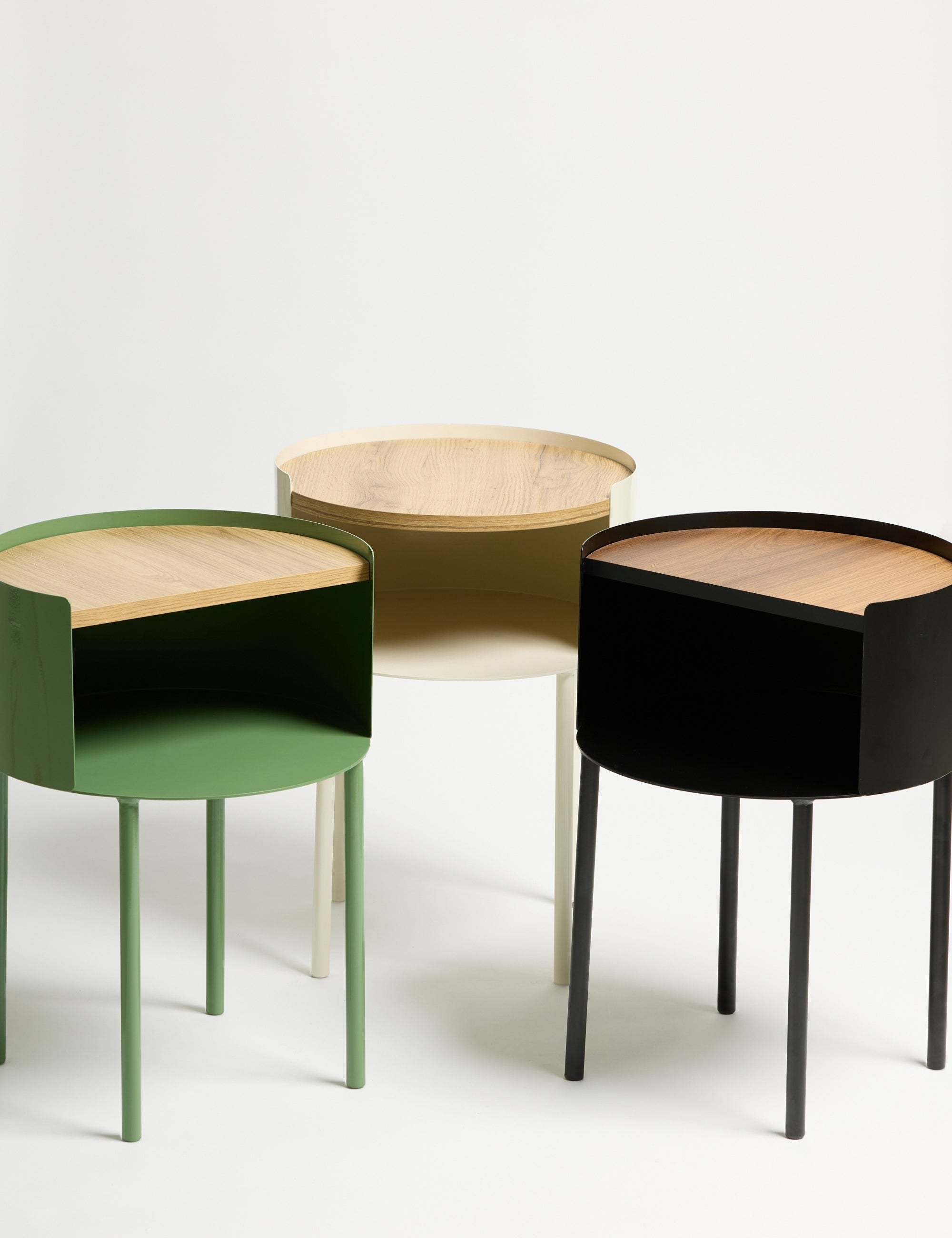 Espen Yan Sehpa & Komodin - Siyah