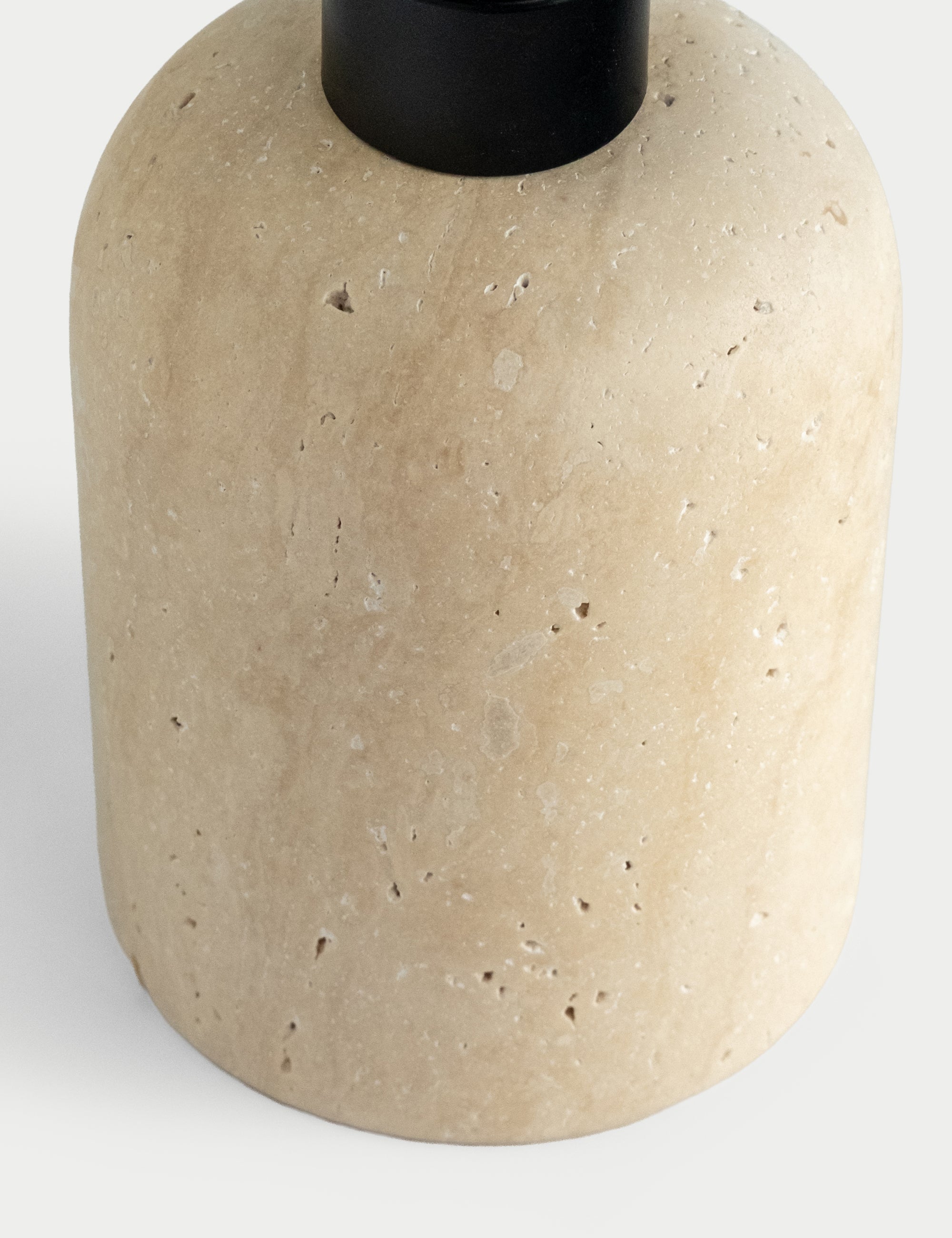 Etern Traverten Sıvı Sabunluk - Siyah