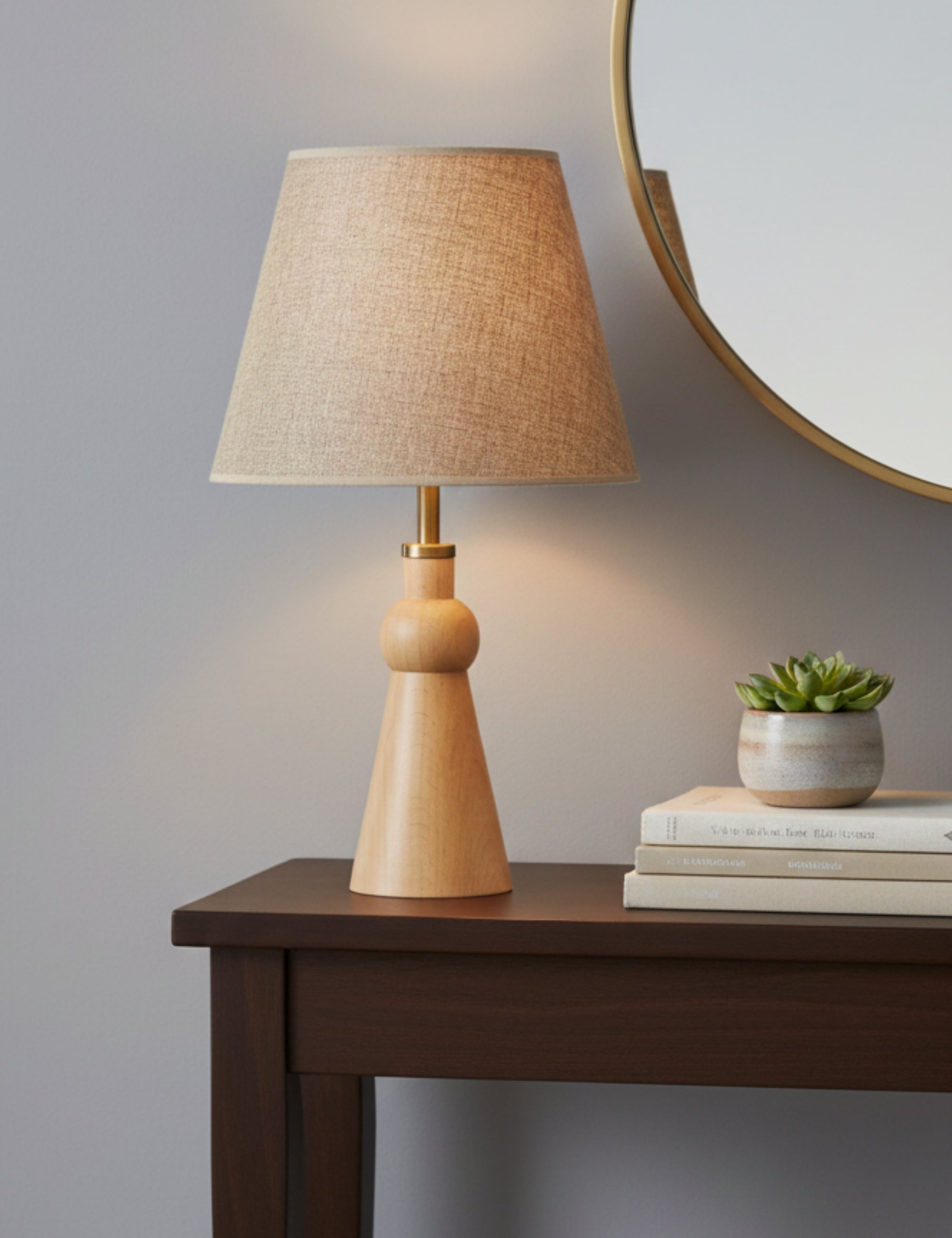 Oslo Kumaş Şapkalı Ahşap Abajur