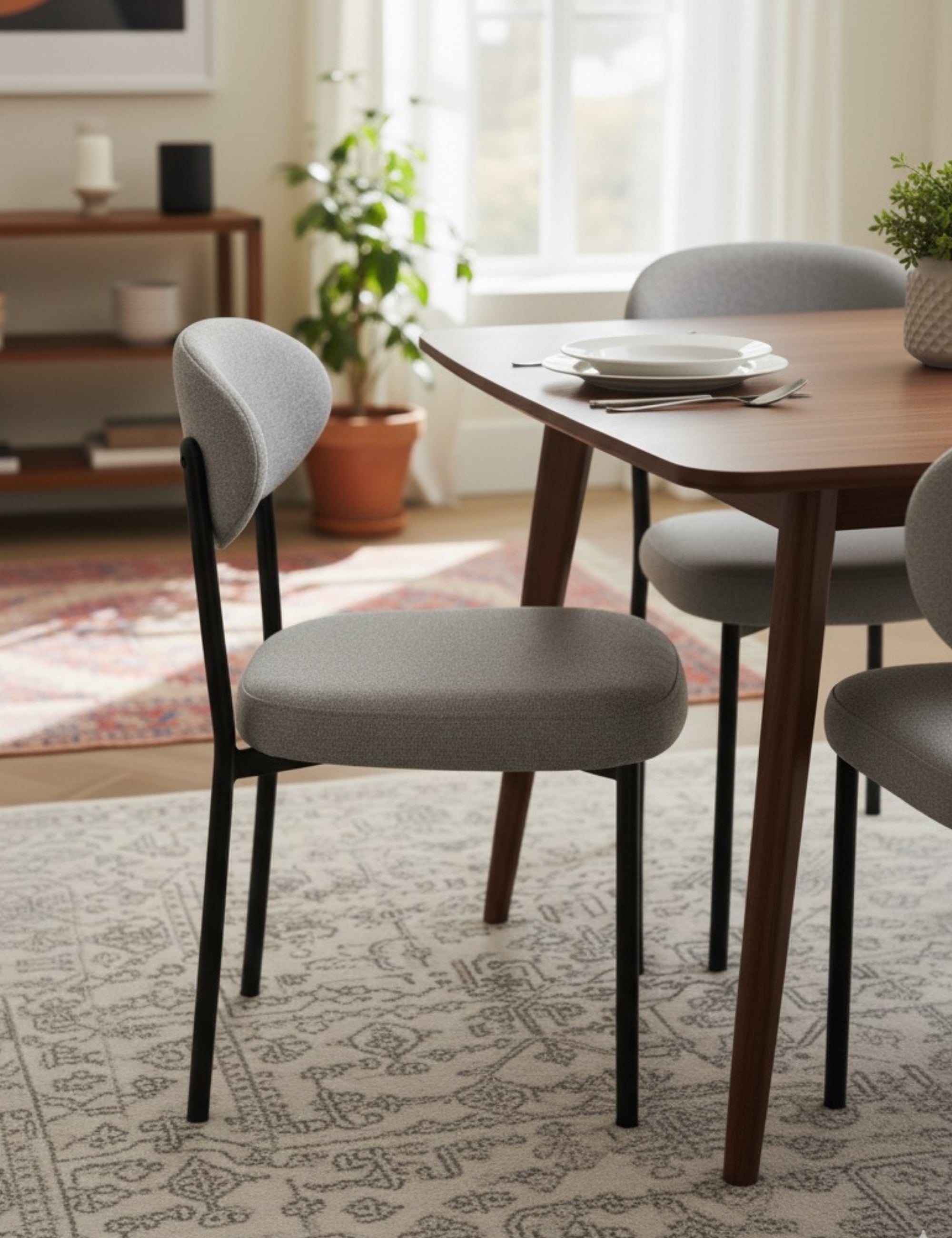 Norel Metal Gövdeli Yemek Odası Sandalyesi